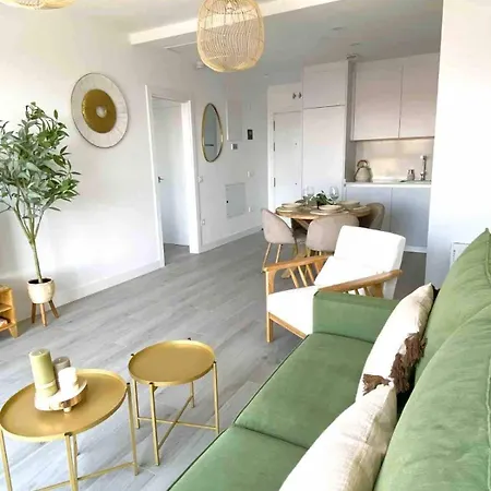 Apartment Skyline Center, Luxury, Planta 20 *